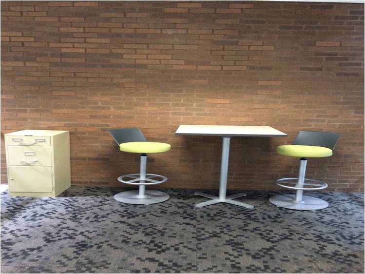 Pictured: Collaborative meeting area 